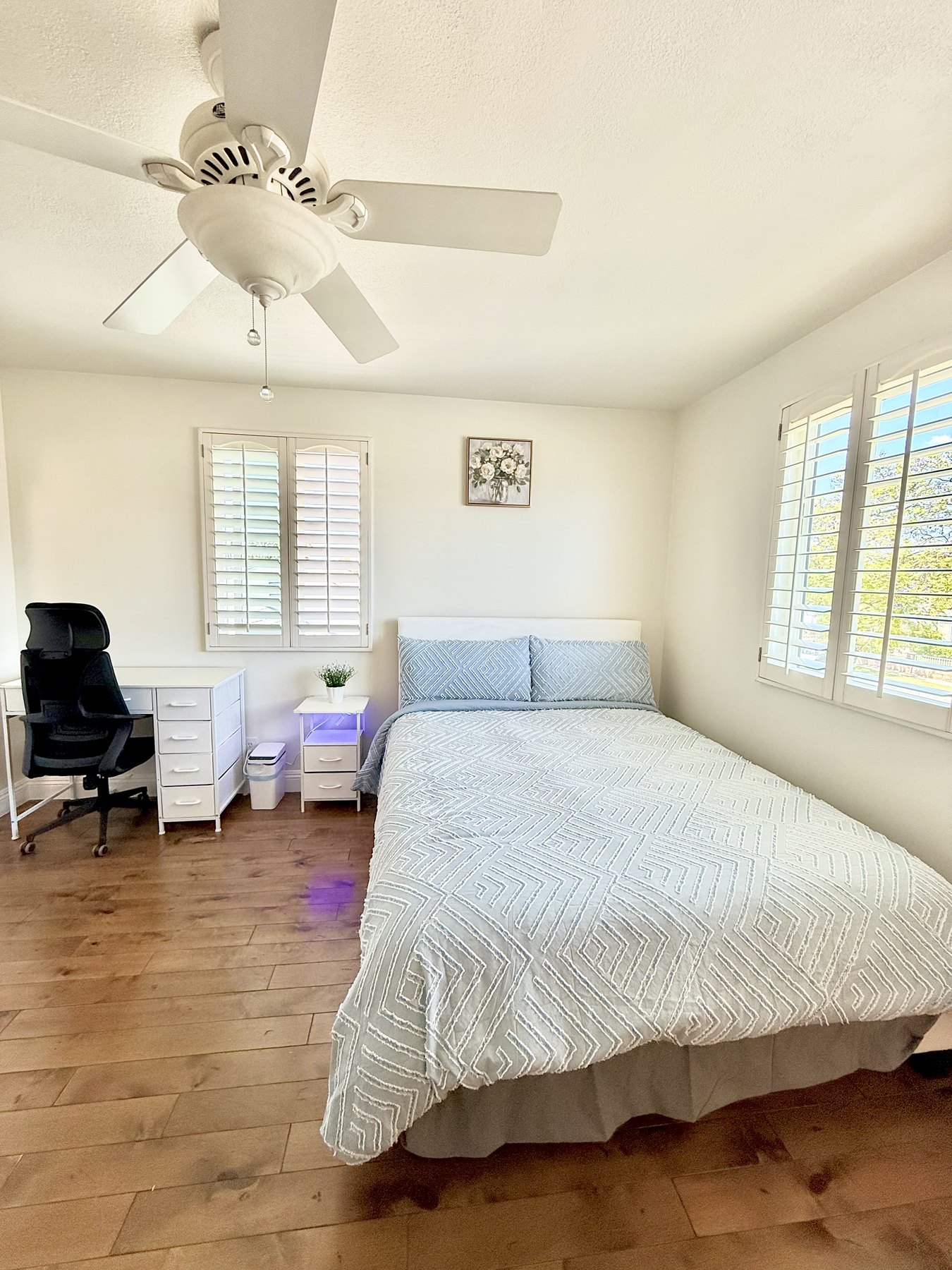 New listing 20% off for World Cup 6Brs near DTLA preview 2