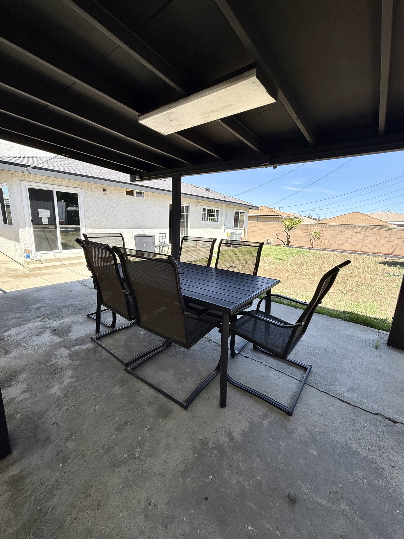 New listing 20% off for World Cup 6Brs near DTLA preview 7