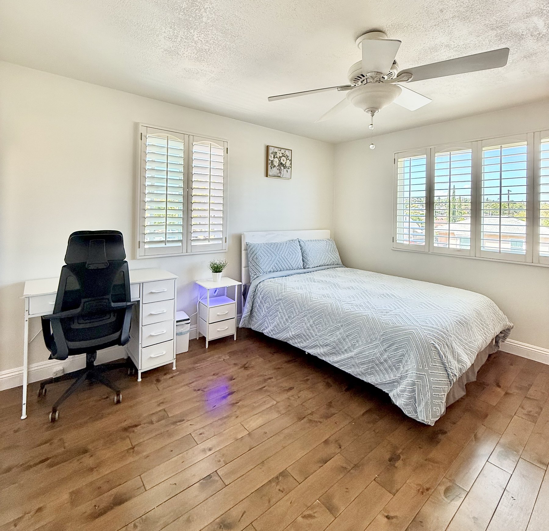 New listing 20% off for World Cup 6Brs near DTLA extra preview 8