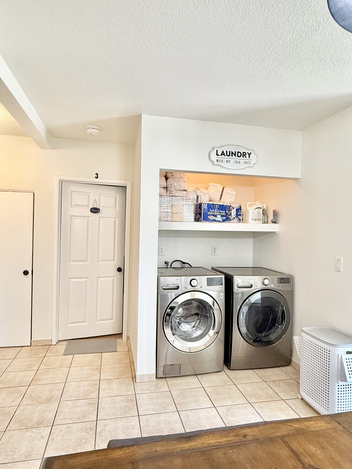 New listing 20% off for World Cup 6Brs near DTLA extra preview 9