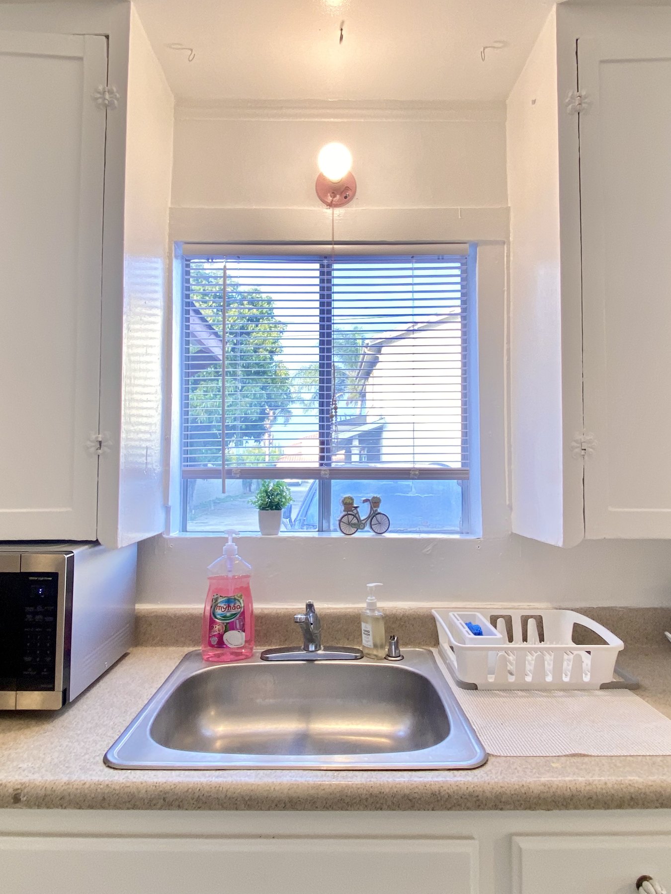 2BRs Pink Cute House near DTLA preview 6