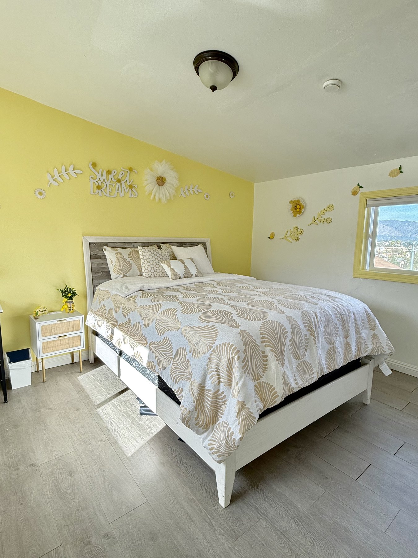 Sunrise Studio with 1GB WiFi extra preview 10